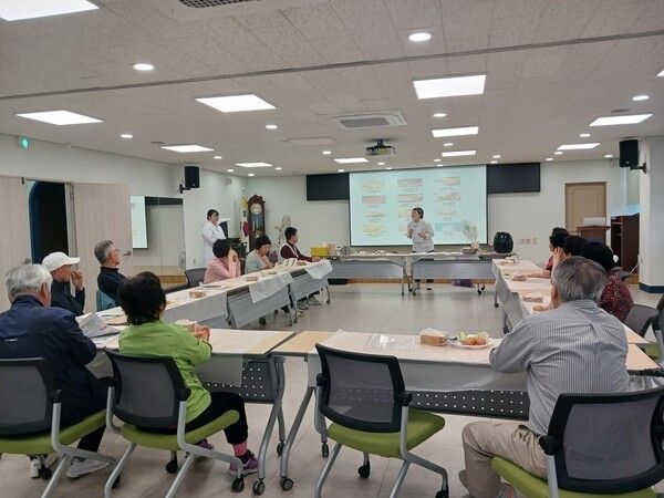 부산진구 하하마을건강센터, 상반기 ‘건강UP 교실’ 성료/사진제공=부산진구.