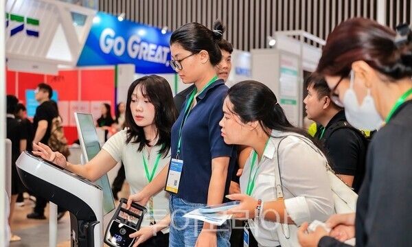 킨텍스와 한국의료기기산업협회가 지난 4일부터 6일까지 사흘간 베트남 호치민 사이공 전시컨벤션센터(SECC)에서 ‘K-Med Expo Vietnam 2026(이하 K-Med 엑스포)’를 개최하고 있다.