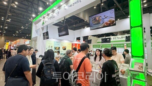 울주군은 9일부터 12일까지 경기도 고양시 킨텍스(KINTEX)에서 개최되는 '2026 서울국제식품산업대전(Seoul Food 2026)'에 지역 기업 6곳과 함께 공동관을 운영한다고 9일 밝혔다./사진-울주군