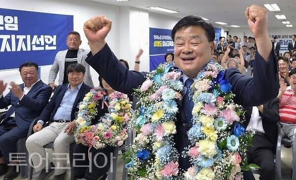 ▲이병도 충청남도교육감 당선인 모습. /사진-준비위