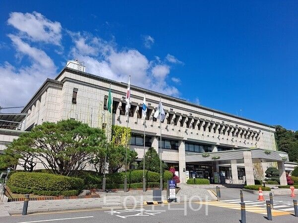 평택시청 전경/투어코리아뉴스 정명달 기자