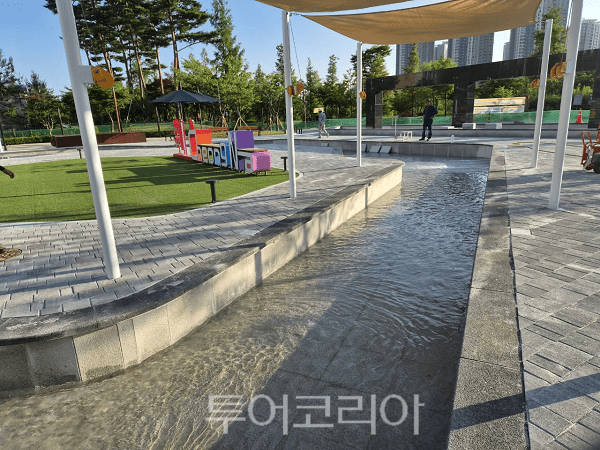 청라커낼웨이 물결마루