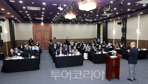 ▲충남도의회 ‘제13대 의회 전반기 의정 워크숍’개최 모습. /사진-충남도의회