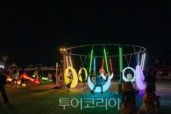 차없는잠수교뚜벅뚜벅축제 달빛놀이터/사진=서울시