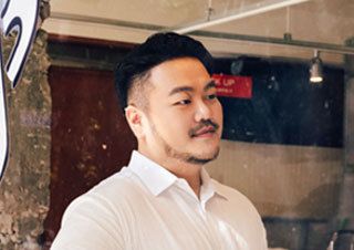 [젊은 작가 특집] 박상영, 벼려진 칼 같은 문장을 쓰고 싶어요 | YES24 채널예스