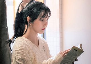 “오늘 하루도 아무 일 없이 흘러가서 다행이야.” | 예스24 채널예스