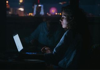 [심완선의 살다보니 SF] 친구들아 내게 글을 줘 힘을 줘 | 예스24 채널예스