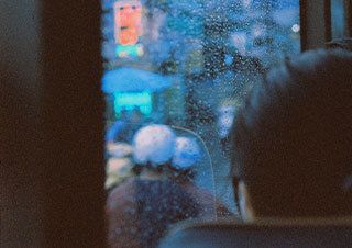 [서점 직원의 선택] 비 오는 날 떠오르는 책 | 예스24 채널예스