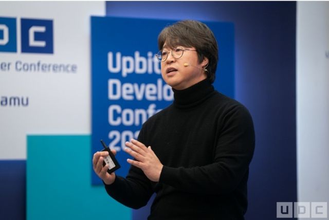 박재현 람다256 대표 약력. ▲2000~2005년 와이즈프리 대표이사·기술 총괄 ▲2005~2008년 씽크프리 CTO(상무) ▲2008~2016년 삼성전자 무선사업부 페이먼트(Payment·지불) 그룹 상무이사·그룹장 ▲2016~2018년 SK텔레콤 티벨리·서비스 부문 전무이사 ▲2018년 5월~2019년 2월 두나무 '람다256' 연구소장 ▲2019년 3월~ 람다256 대표이사 사장./사진=람다256