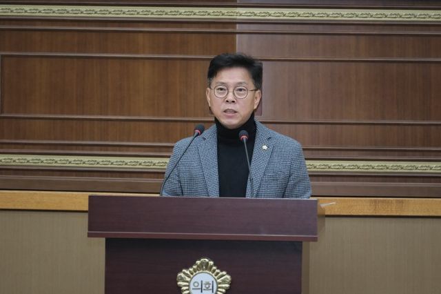 남해석 마포구의원./사진제공=마포구의회