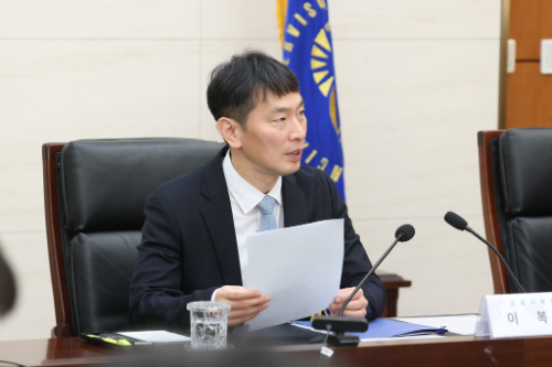 금융감독원은 19일 미국 12월 FOMC(연방공개시장위원회) 종료 직후 이복현 원장 주재로 확대 금융상황 점검회의를 개최했다. / 사진제공= 금융감독원(2024.12.19)