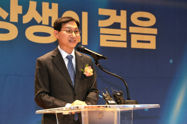 김성주 국민연금공단 이사장이 17일 오후 3시 전북 공단본부에서 열린 제19대 이사장 취임식에서 취임사를 하고 있다. / 사진제공= 국민연금공단(2025.12.17)