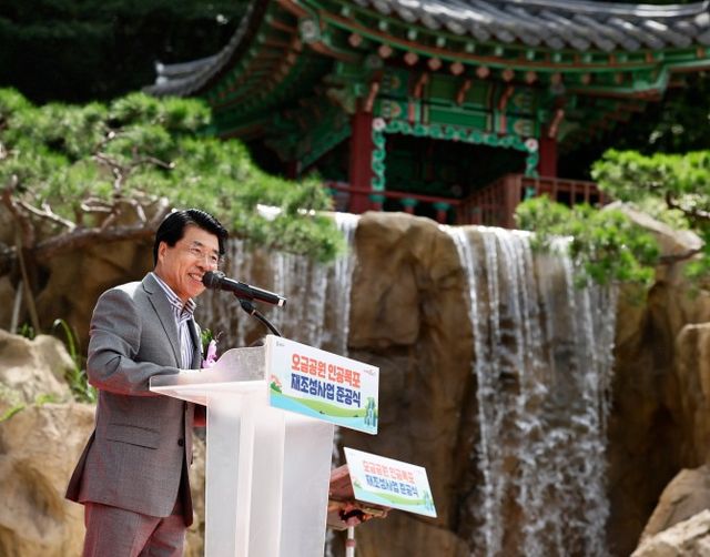 서강석 송파구청장이 발언하는 모습./사진제공=송파구