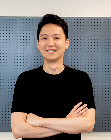 △ 서울대학교 경영학과 졸업 / 벤처캐피털 콜라보레이티브펀드(Collaborative Fund) 비즈니스 애널리스트 / 2015년 2월 어니스트펀드 창업