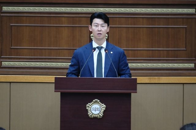 채우진 마포구의회 의원이 5분 자유발언을 펼치는 모습./사진제공=마포구의회