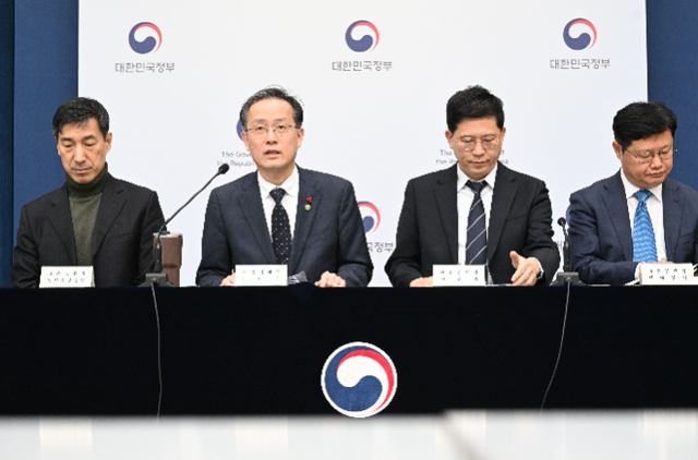 이형일 재정경제부 차관이 5일 정부세종청사에서 '2026년 경제성장전략 상세브리핑'에서 모두발언을 하고 있다. / 사진출처= 재정경제부(2026.01.09)