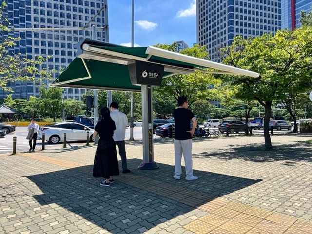 영등포구 거리 그늘막. /사진=영등포구청