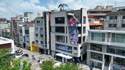 ‘명조: 워더링 웨이브’의 ‘WELCOME TO 띵조랜드’ 오프라인 행사장 전경(사진=쿠로게임즈)