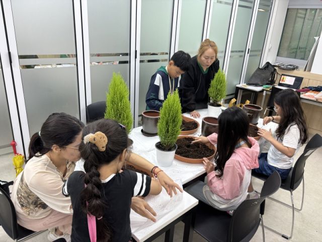 다문화 청소년 마음돌봄 ‘독서원예테라피’