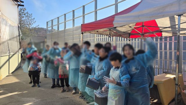 함께하는사랑밭 산하 독산지역아동센터가 양평 큰삼촌 농촌체험마을에서 가족과 함께하는 특별한 농촌체험 프로그램을 진행했다