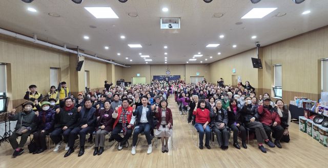 2025년 도봉노인종합복지관 작품발표회가 성황리 개최됐다