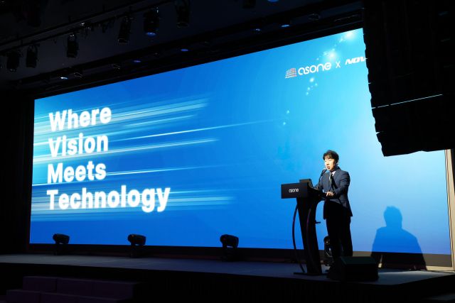 LED 디스플레이 전문 기업 애즈원은 26일 서울 여의도 소재 페어몬트 앰배서더 서울에서 ‘2025 NovaStar World Tour KOREA’를 성황리에 개최했다