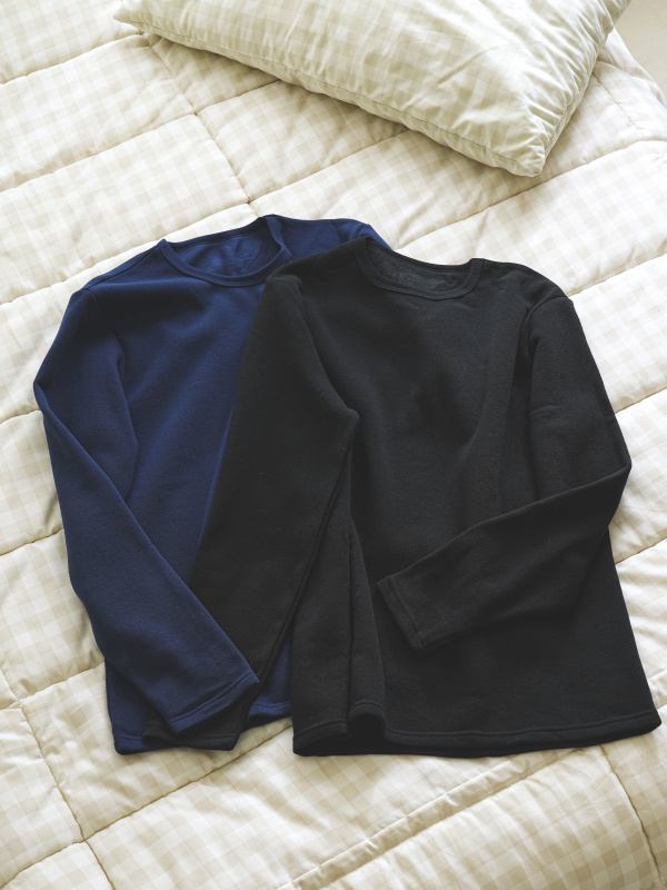 '이지웜 기모내의 긴팔'&nbsp;/아성다이소 제공