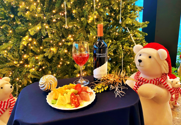 테이크호텔 서울 광명, 연말 F&B 프로모션 진행 /테이크호텔 제공