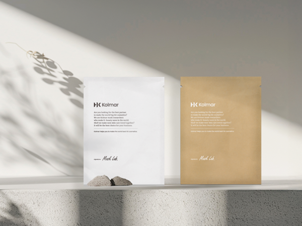 종이파우치 연출 이미지