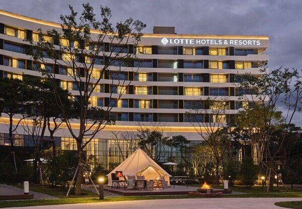 롯데호텔앤리조트 김해 야외 글램핑장 /롯데호텔앤리조트 제공