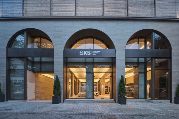 LG전자가 14일 서울 강남구 논현동에 프리미엄 빌트인 가전 전시관 ‘SKS 서울’을 오픈했다.