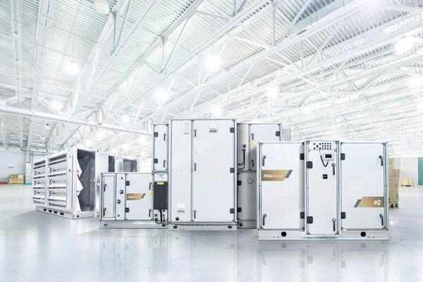 플랙트그룹이 공급하는 공기냉각, 액체냉각 등 주요 공조 솔루션 제품들 사진 /삼성전자 제공