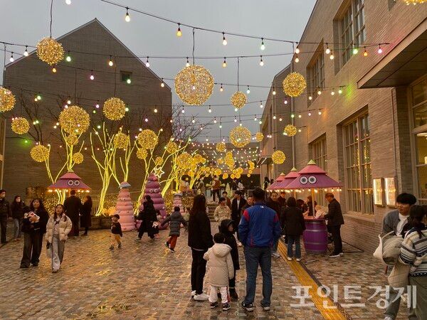 경기도 이천의 복합문화공간 '시몬스 테라스' (포인트경제)