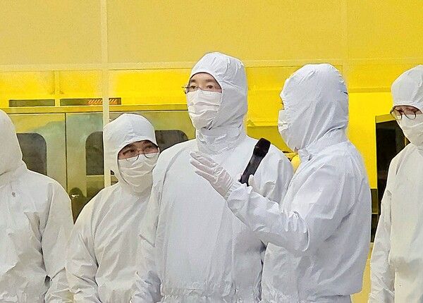 이재용 삼성전자 회장, 반도체 기술 현황 점검 /삼성전자 제공