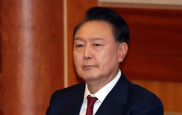 윤석열 대통령이 23일 오후 서울 종로구 헌법재판소 대심판정에서 열린 탄핵심판 4차 변론기일에 출석해 있다.