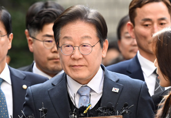 이재명 더불어민주당 대표가 26일 서울 서초구 서울고등법원에서 열린 공직선거법 위반 혐의 항소심 선고 공판에 출석하고 있다. /사진=뉴시스