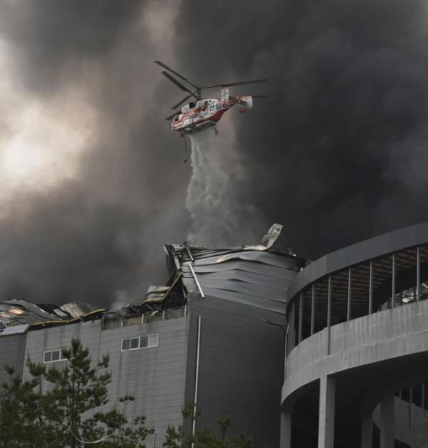 이천시 부발읍의 한 물류센터에서 화재 발생 / 뉴시스 (포인트경제)