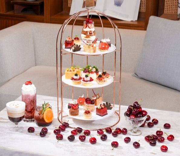 &nbsp;‘체리쉬 더 체리’&nbsp;프로모션 (티 세트) /앰배서더 서울 풀만호텔 제공