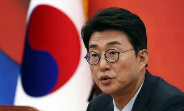 노종면 더불어민주당 의원이 12일 서울 여의도 국회에서 3대 특검 후보자 관련 브리핑을 하고 있다. /사진=뉴시스