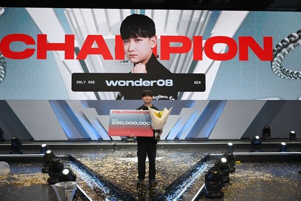 우승자 Gen.G 'wonder08' 고원재 [사진=넥슨](포인트경제)