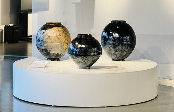 ‘K-헤리티지 아트전 여민동락(與民同樂)’ 전시 현장 [사진=빙그레](포인트경제)