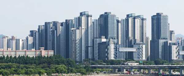 서울 시내 아파트 / 출처-뉴시스(포인트경제)