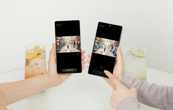 갤럭시 AI 기능 '포토 어시스트'의 '생성형 편집' 기능을 사용하는 모습 [사진=삼성전자](포인트경제)