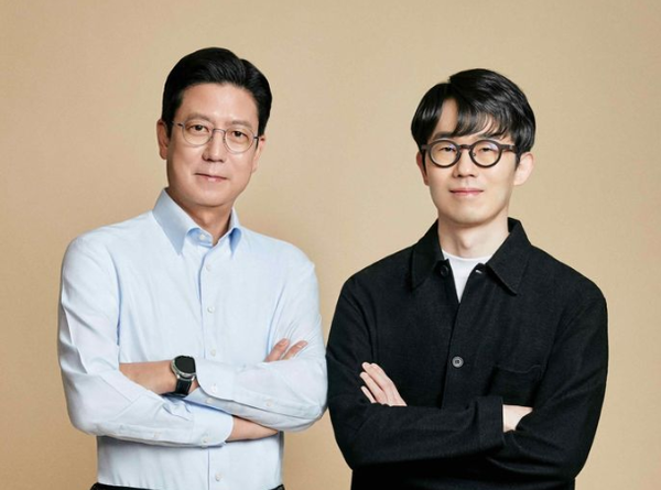 왼쪽부터 넥슨코리아 김정욱, 강대현 공동대표 / 넥슨코리아(포인트경제)