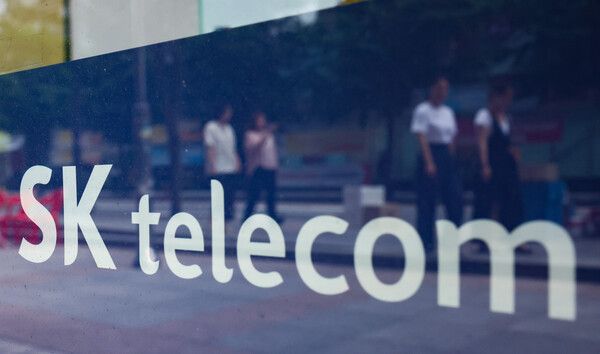 지난달&nbsp;24일 서울 시내 한 SK텔레콤 대리점 모습. /사진=뉴시스