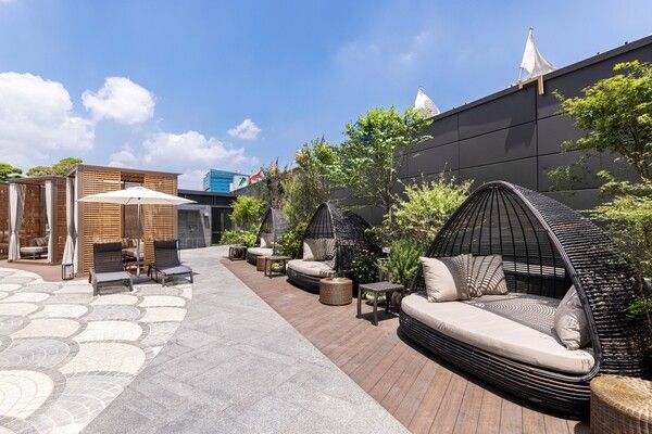 앰배서더 서울 풀만 호텔, 이국적인 휴양지 감성의 카바나 & 둥지베드 패키지&nbsp;