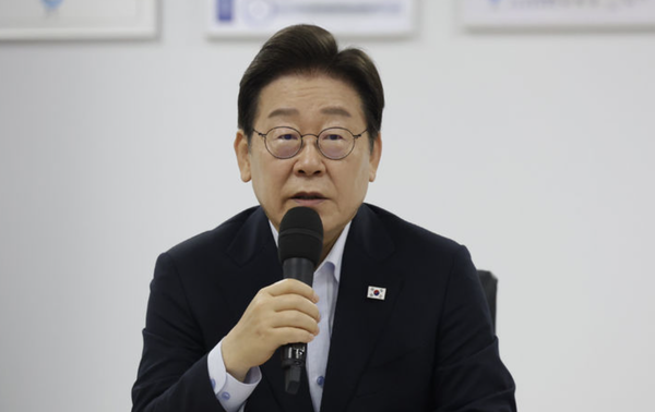 이재명 대통령이 7월 25일 경기 시흥시 SPC삼립 시화공장에서 열린 산업재해 근절 현장 노사간담회에서 발언하고 있다. /사진=뉴시스