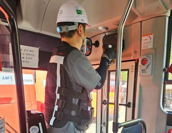 SKT, 시내버스 와이파이 7 도입 시범서비스 시작 /SK텔레콤 (포인트경제)