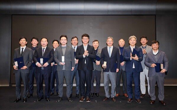 SK텔레콤은 안전보건 협력사 169곳을 초청해 지난 한 해 동안 노고에 감사의 뜻을 전하고 협력 방향 및 계획을 공유하기 위한 행사를 개최한다고 22일 밝혔다. /SK텔레콤 제공