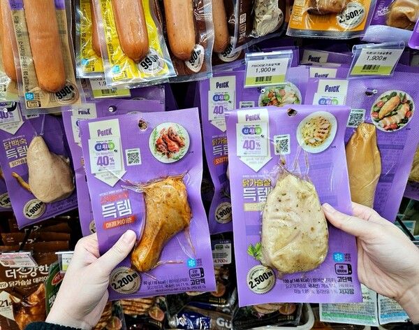 CU, 초저가 PB ‘득템시리즈’ 1억 개 돌파&nbsp;/BGF리테일 제공